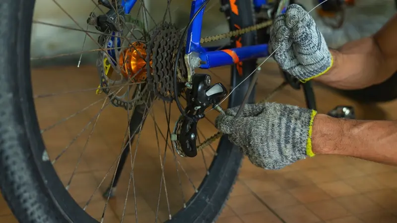 Cyclist essential tools
