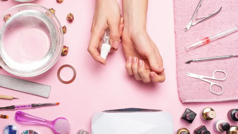 Essential Nail Care Tools Every DIY